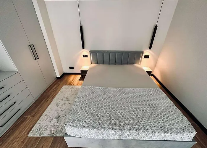 Sunny Loft 24X7 X Free Parking X Close To Old Town By H&H
